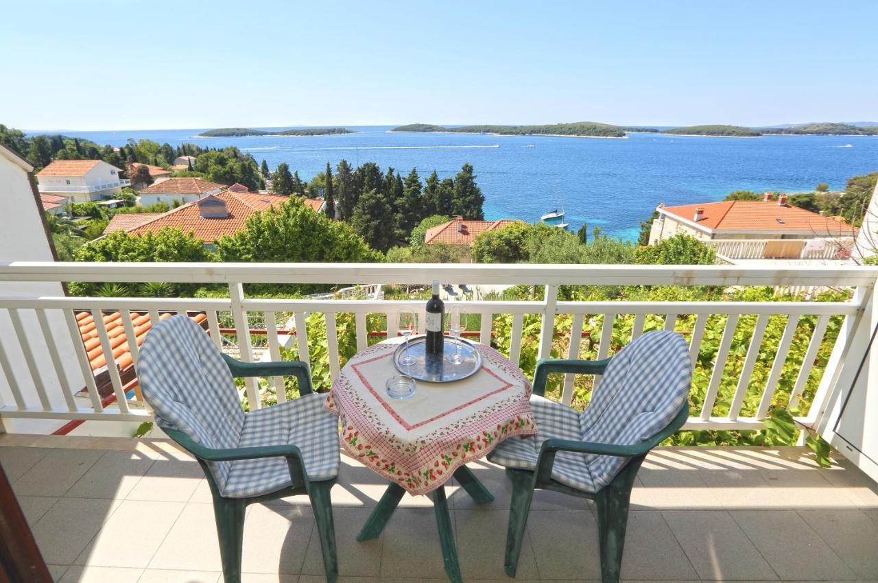 Apartment Stefani Hvar Town Eksteriør bilde