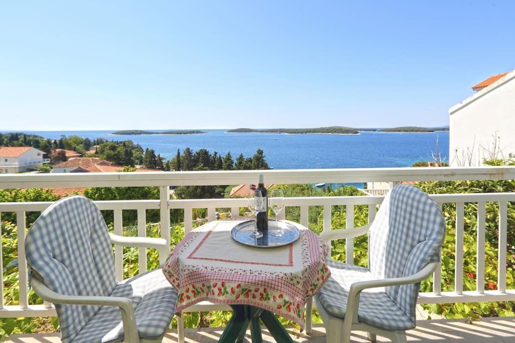 Apartment Stefani Hvar Town Eksteriør bilde