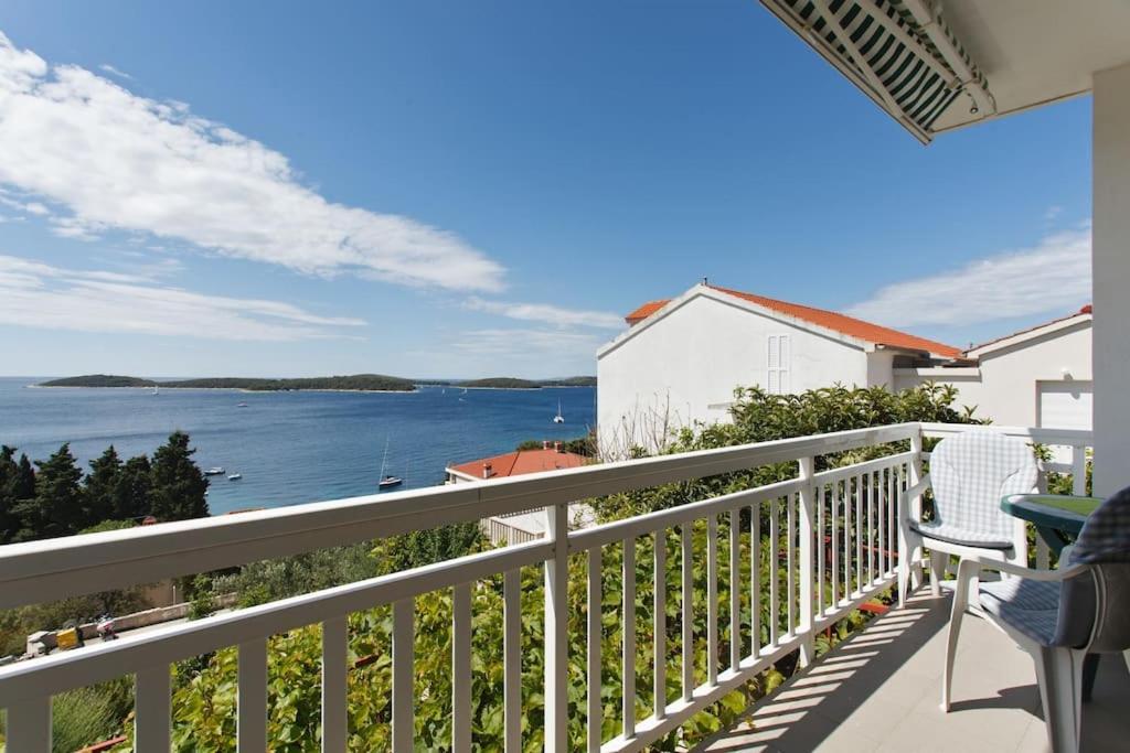 Apartment Stefani Hvar Town Eksteriør bilde